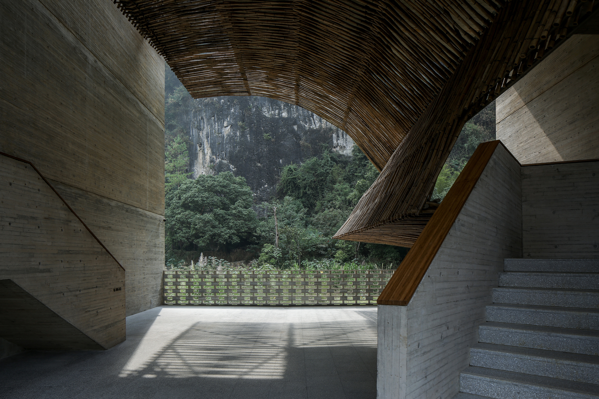 Reconversia ca atitudine sustenabilă. Fosta fabrică de zahăr și noul Hotel Alila Yanhshuo de Vector Architects
