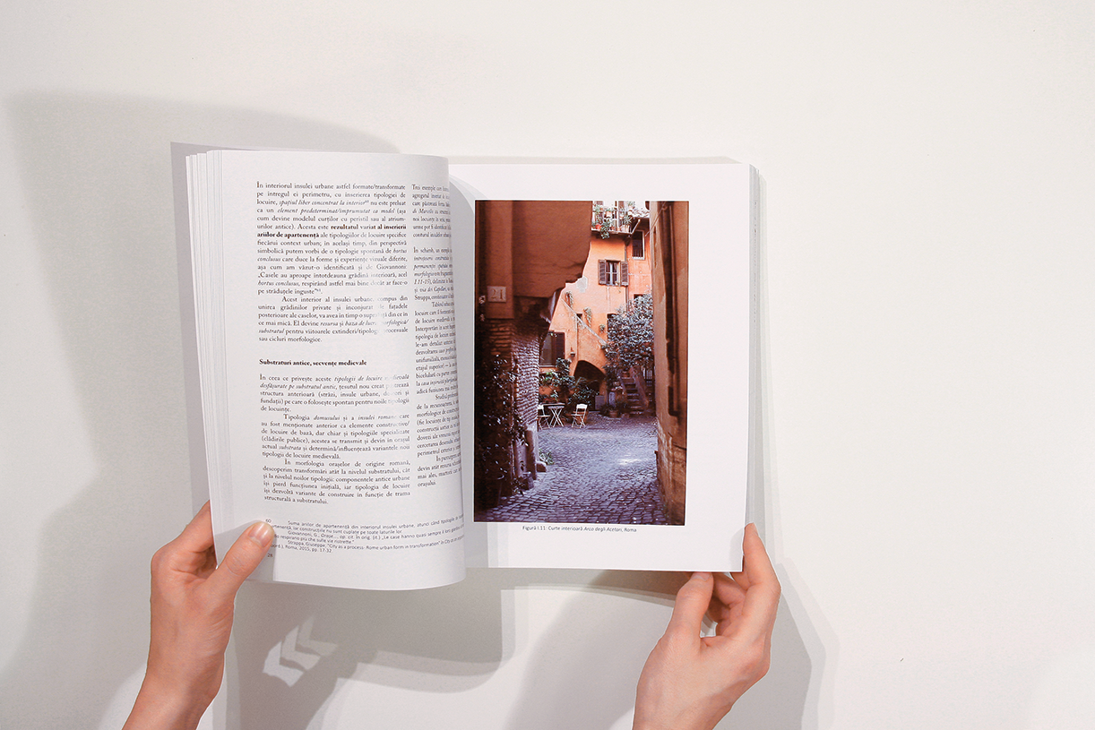 igloo reads: „Curțile Bucureștene. Potențialul ascuns al morfologiei urbane”