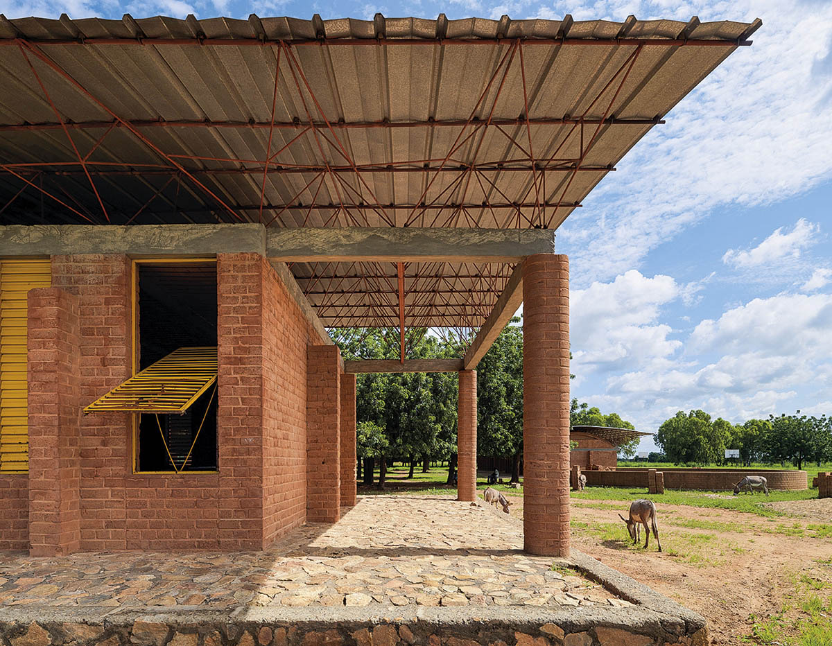 Dosar #211: Kéré Architecture. Prima școală, în Gando