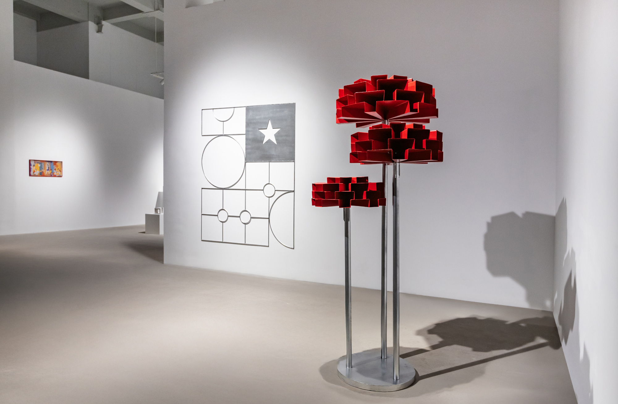 Laboratoriya: ruinele „unui viitor ce se imagina etern”. Andreea Ilie la Jecza Gallery București