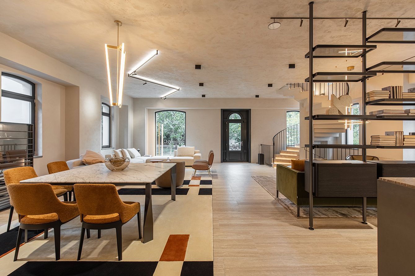 Imersiune în designul atemporal: Molteni&C deschide primul flagship store în România