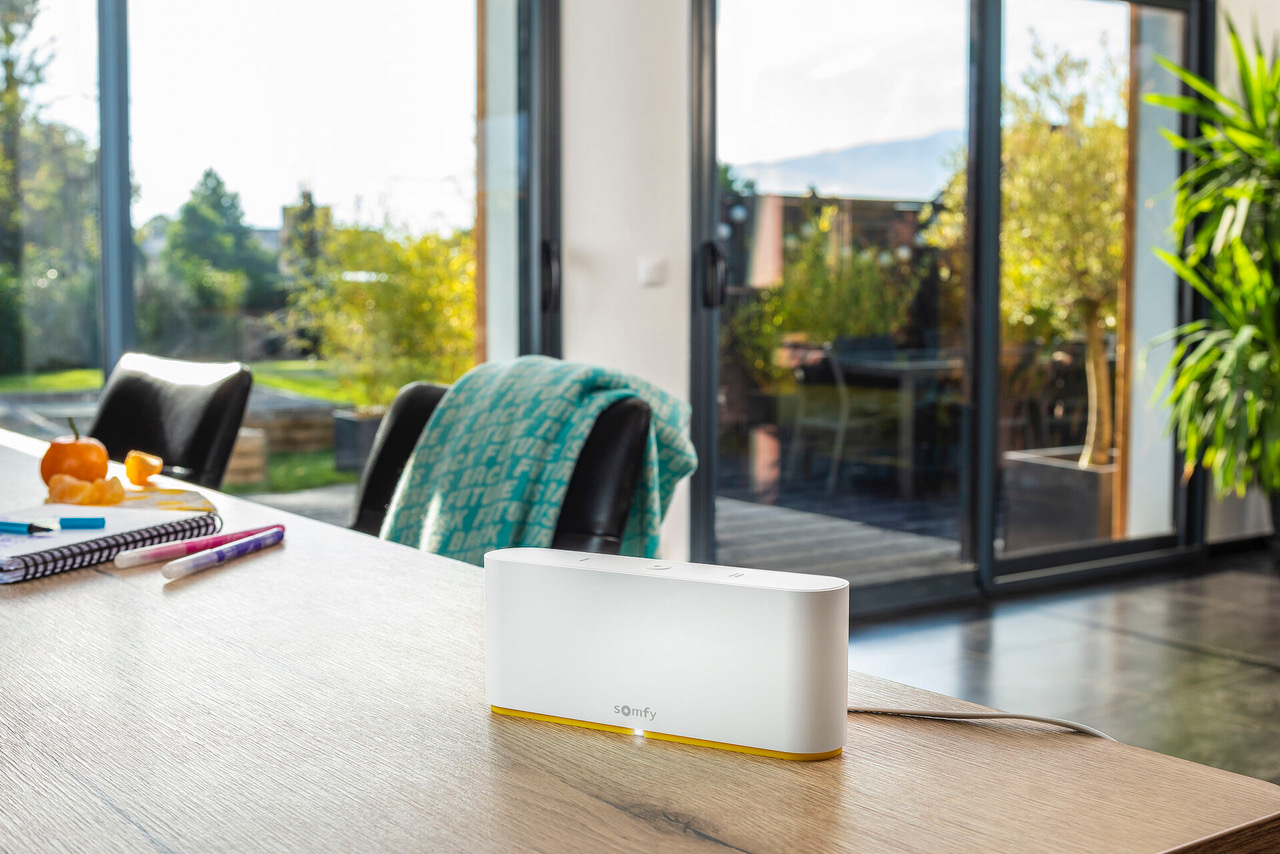 TaHoma® switch de la Somfy revoluționează industria smart home