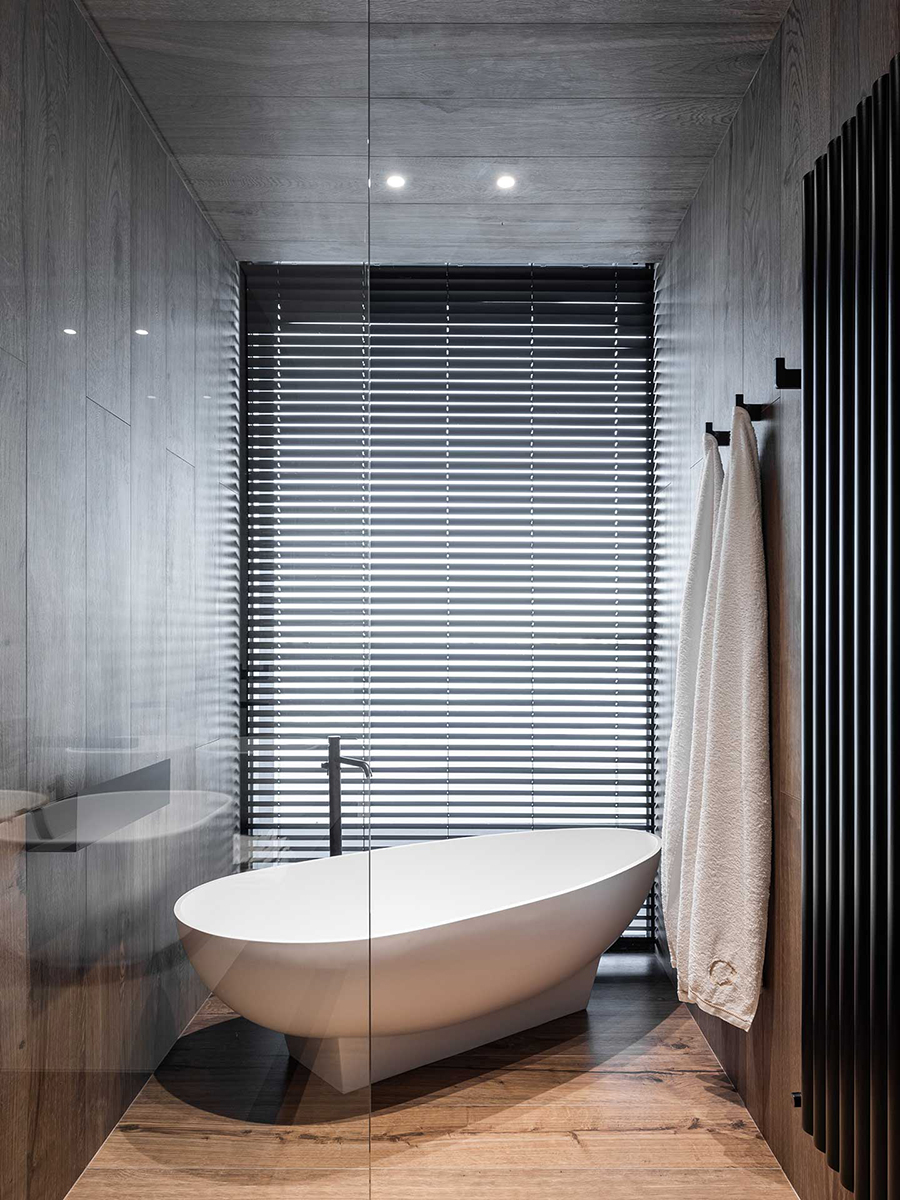Elysian Lake House. Vilă minimalistă cu deschidere spre Lacul Siutghiol