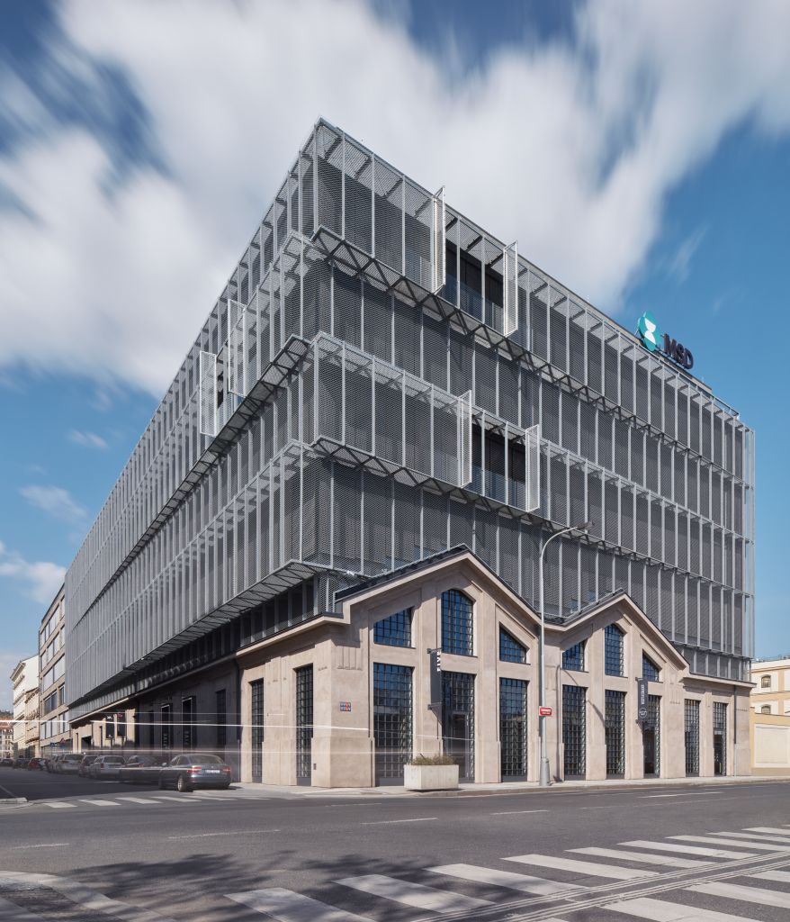 Revival industrial. Proiectul Five Praga