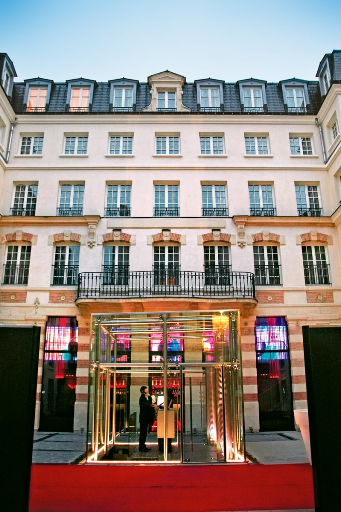 Kube Hotel
