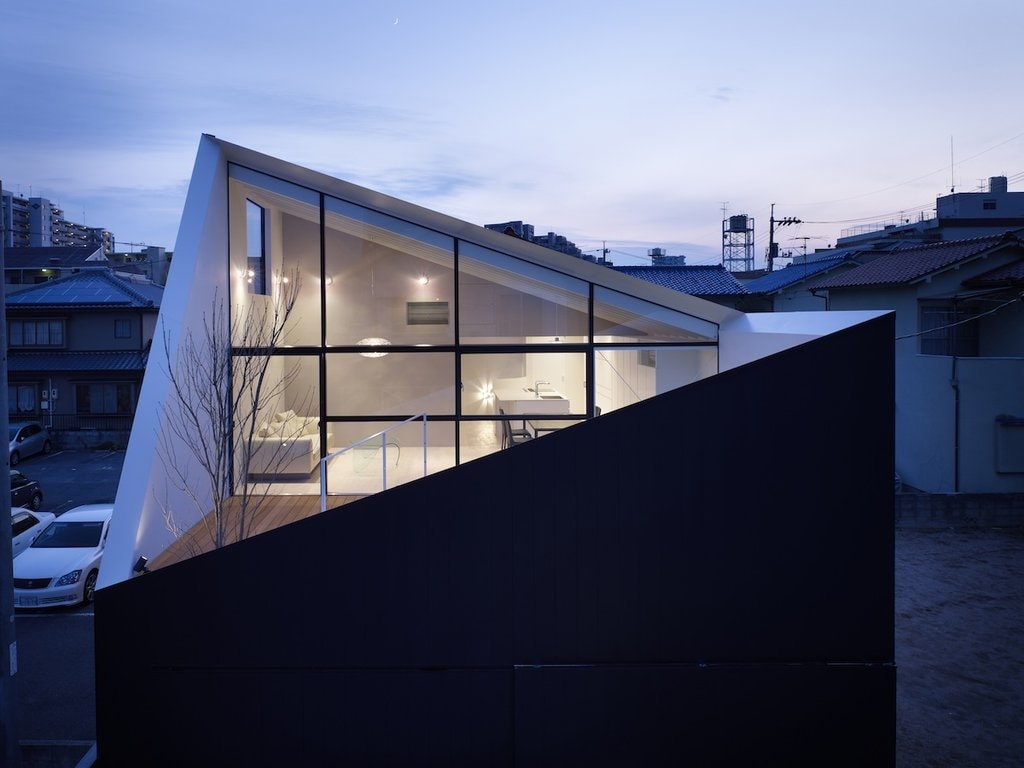 Future Studio. Wrap House