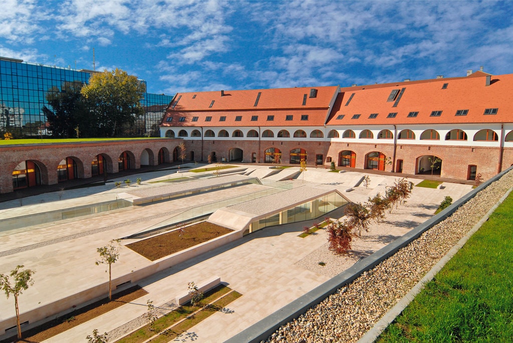 Bastionul Theresia