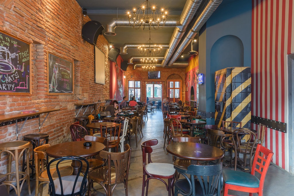 Shto College Bar