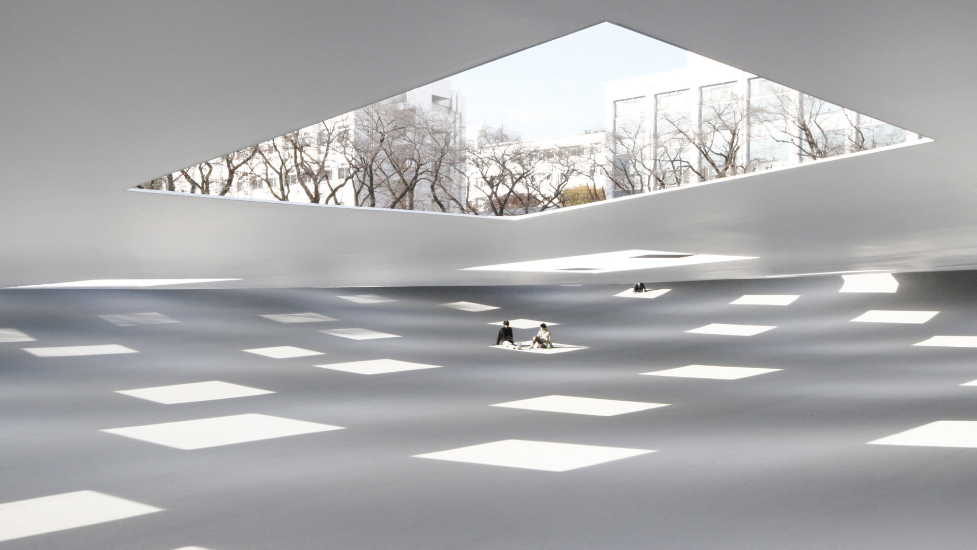 Explorarea procesului temporal ca experiențe fizice și mentale. Plaza Kanagawa de Junya Ishigami