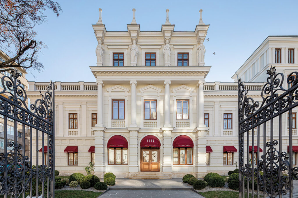 Traiectoria unei clădiri de referință: Palatul Știrbei