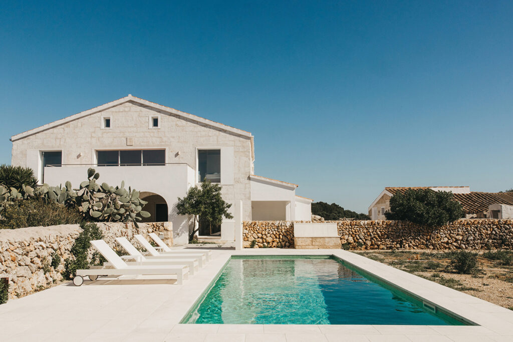 Arhitectură, peisaj și memorie. Son Martorell, Menorca, Spania