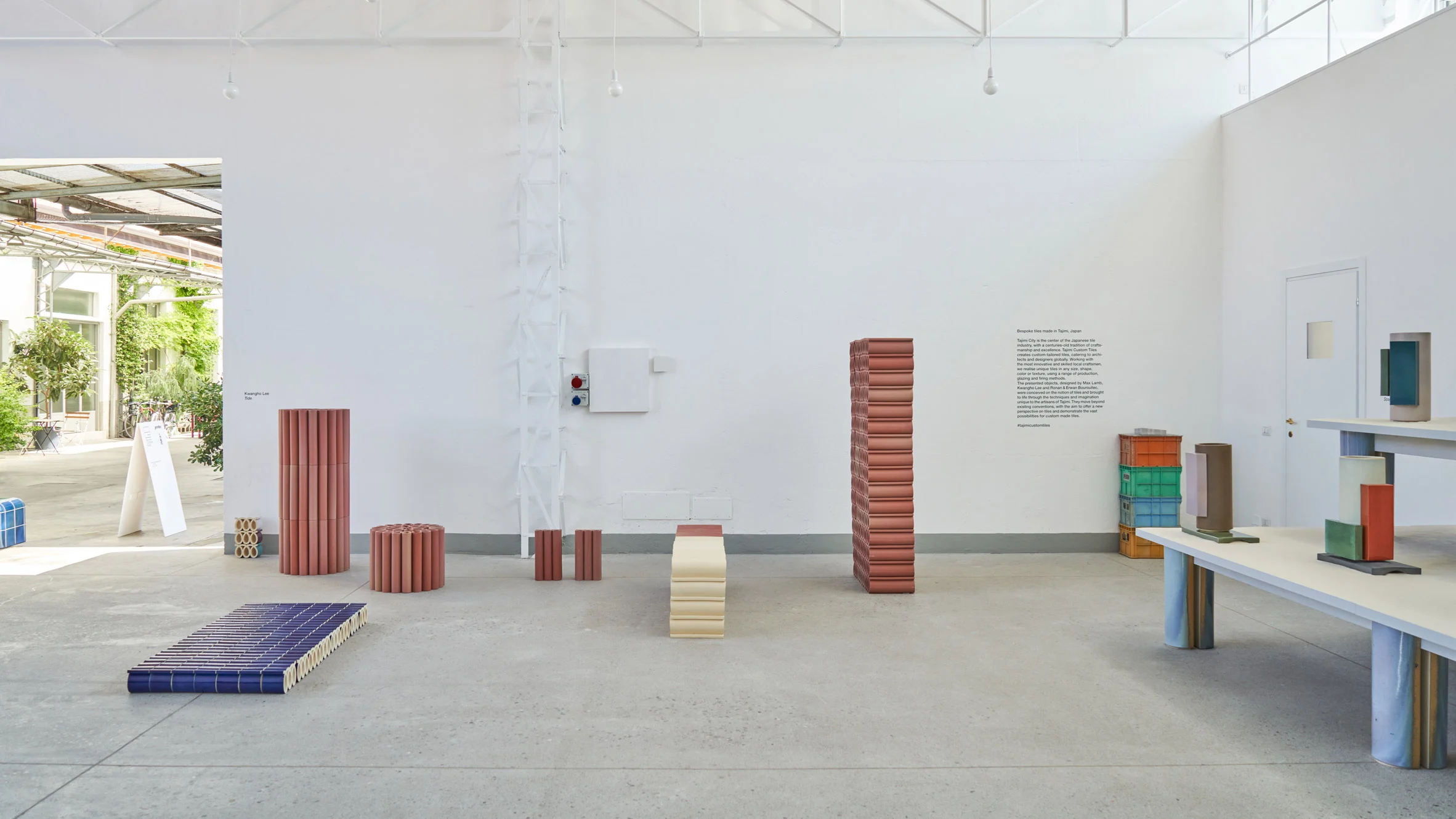 Sculpturi ceramice de Ronan și Erwan Bouroullec pentru Tajimi Custom Tiles, la MDW2022