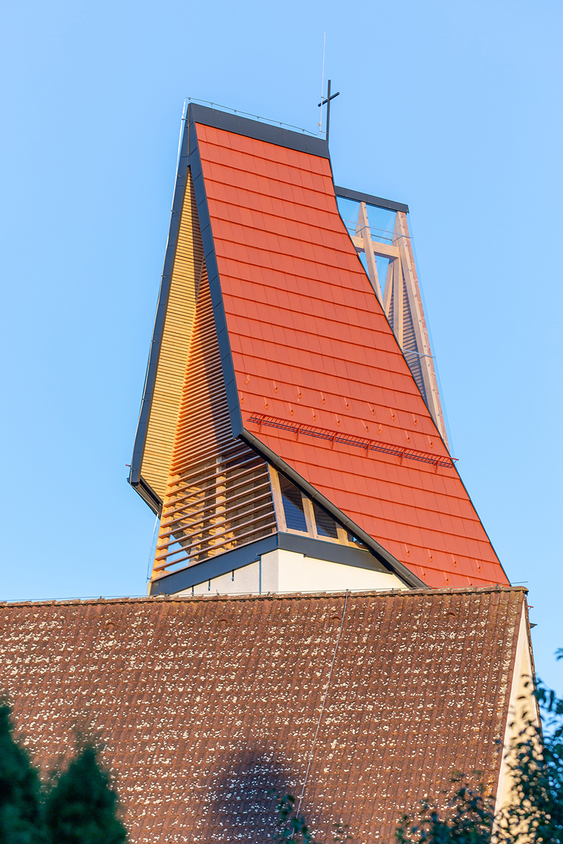 Sacralitatea exprimată în limbaj arhitectural. Biserica Sf. Cosma și Damian, Târgu Mureș