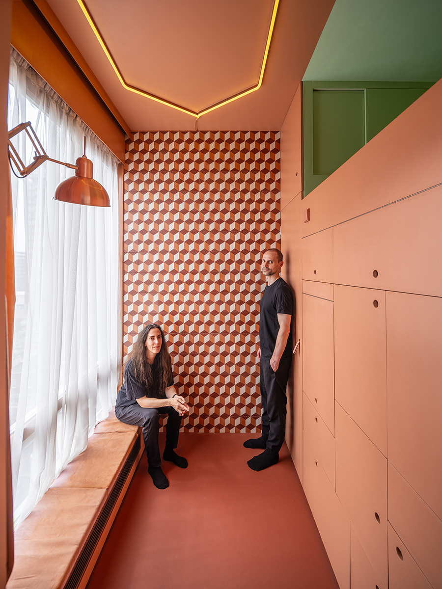 Cel mai „mare” apartament mic din lume. The Cabanon, Rotterdam
