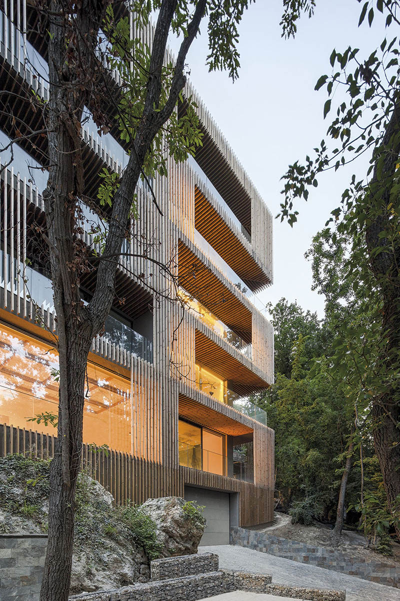 Hotel Umani, seren la malul Mării Negre