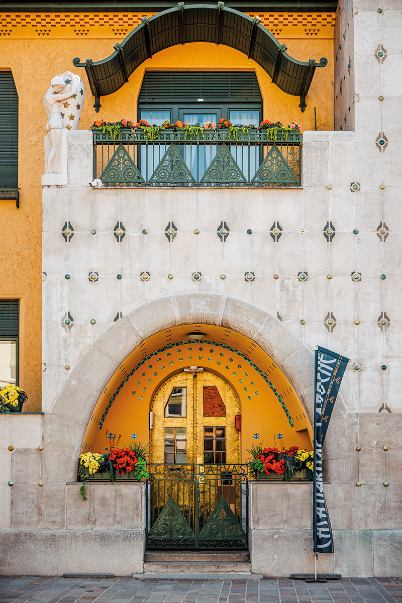 Casa Darvas-La Roche:  o ușă artistică deschisă către trecut