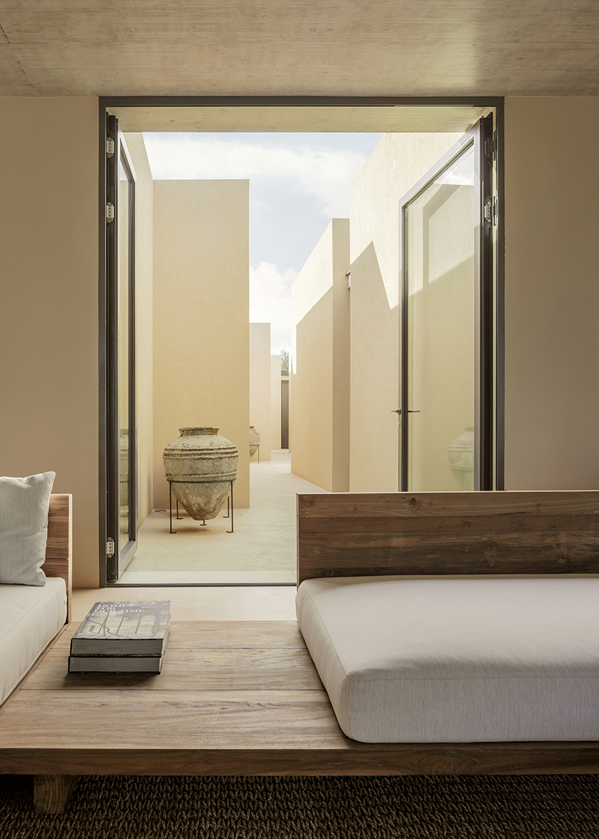 Un labirint între vernacular și contemporan. Patio House, Avola, Sicilia