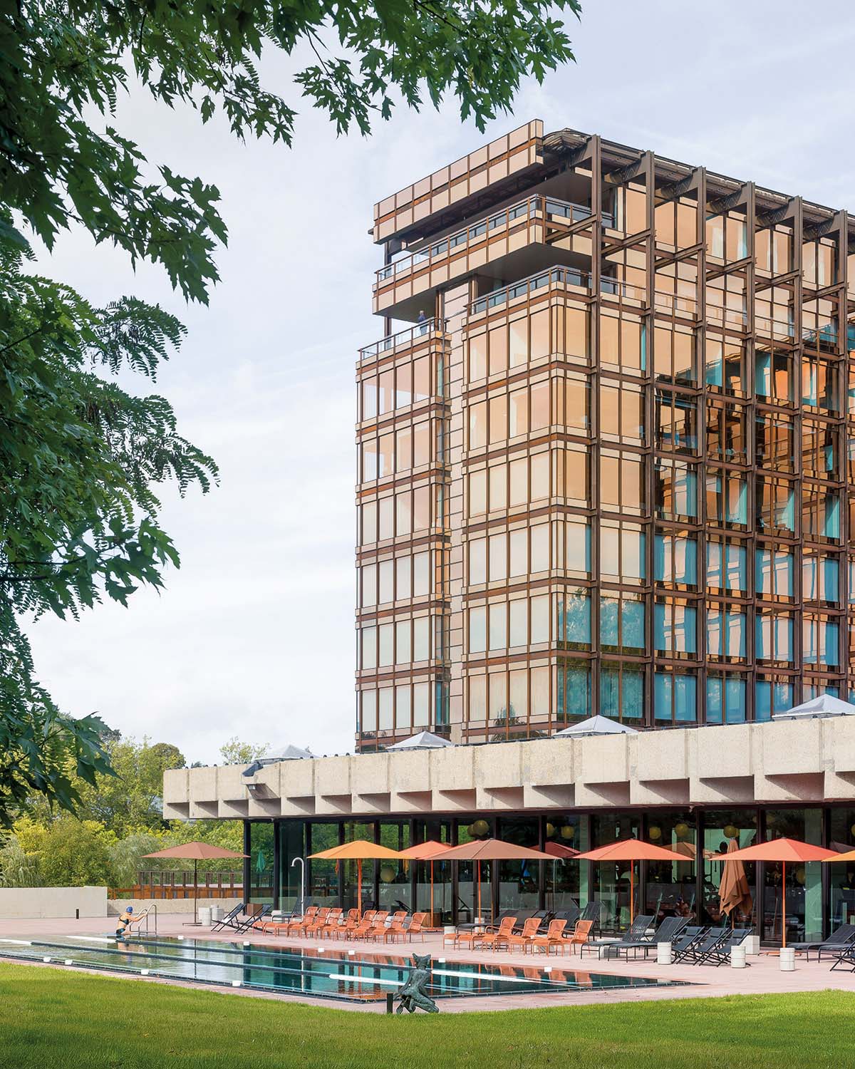 Funcționalism de anii ’60 refuncționalizat. Royale Belge