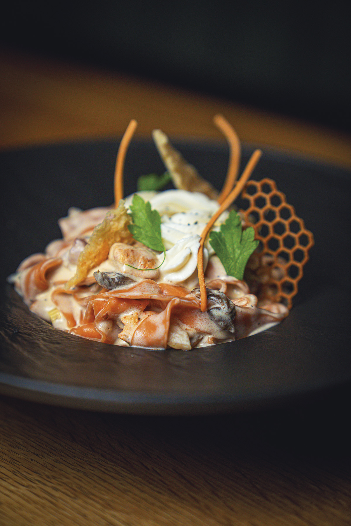 Restaurant EKER: o inimă fusion care bate la Suceava